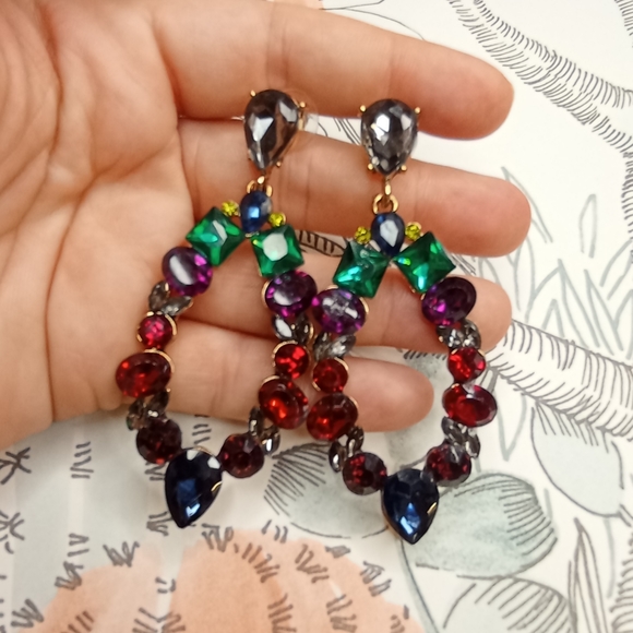 ✨NEW CRYSTAL EARRINGS COLLECTION✨ Matte Blue and Green Earrings - Picture 9 of 13